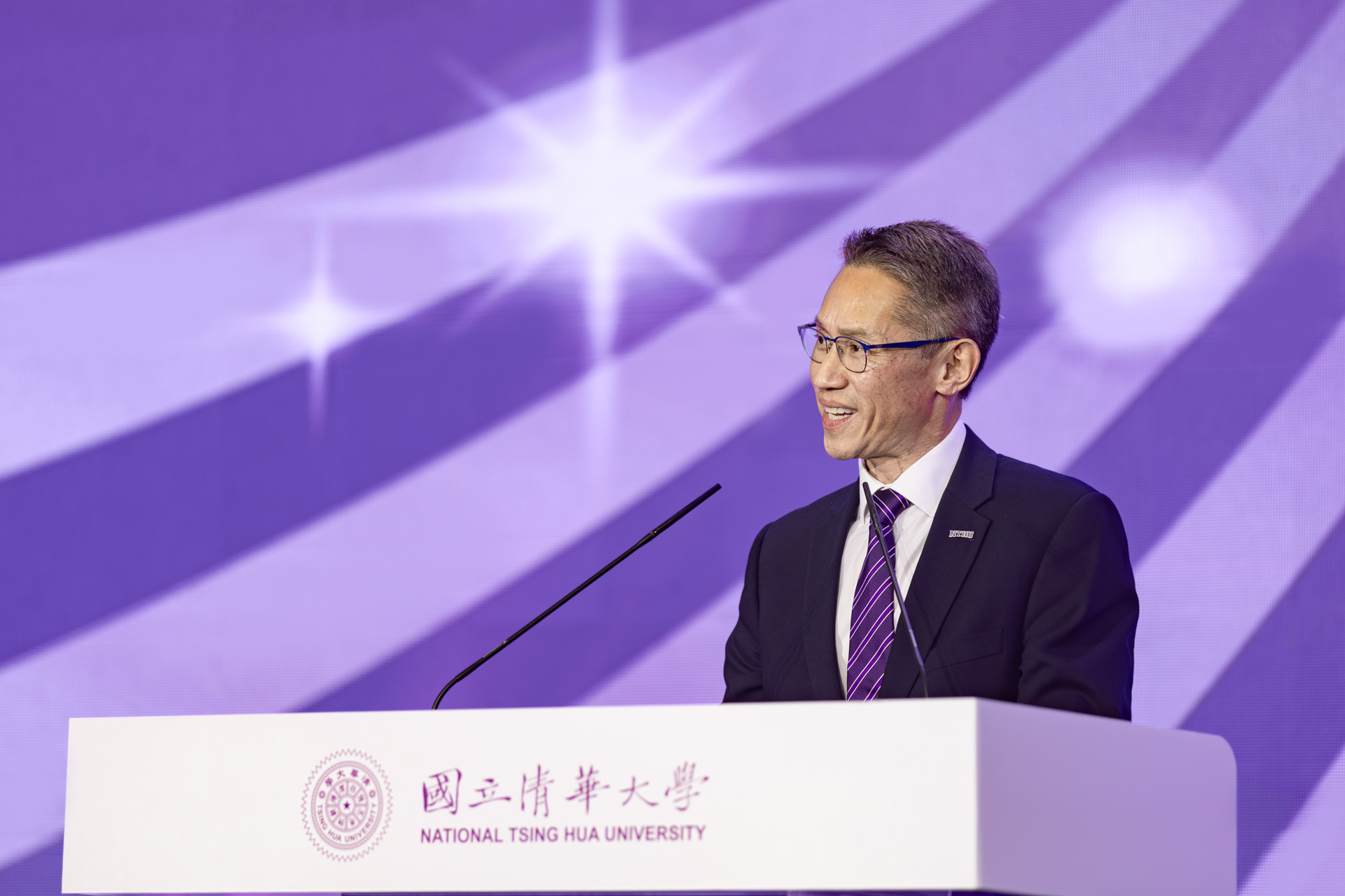President W. John Kao delivers remarks at the anniversary assembly, encouraging the NTHU community to shape the future together under the theme “Future by Us.”